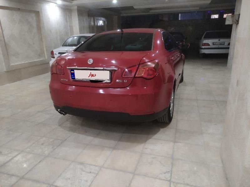 ام جی 550 اتوماتیک - 2010
