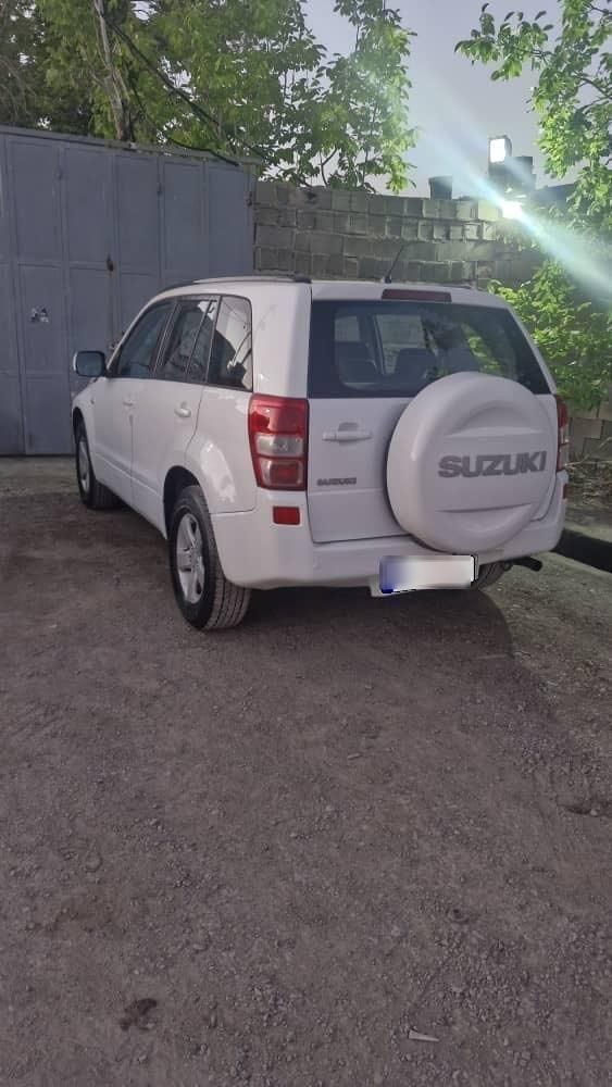 سوزوکی ویتارا ایران خودرو 2400 دنده‌ای - 1390