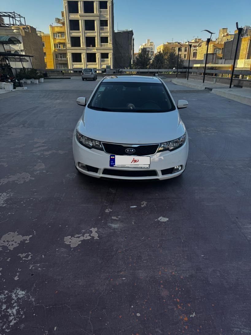 خودرو کیا، سراتو مونتاژ آگهی ann_19372773