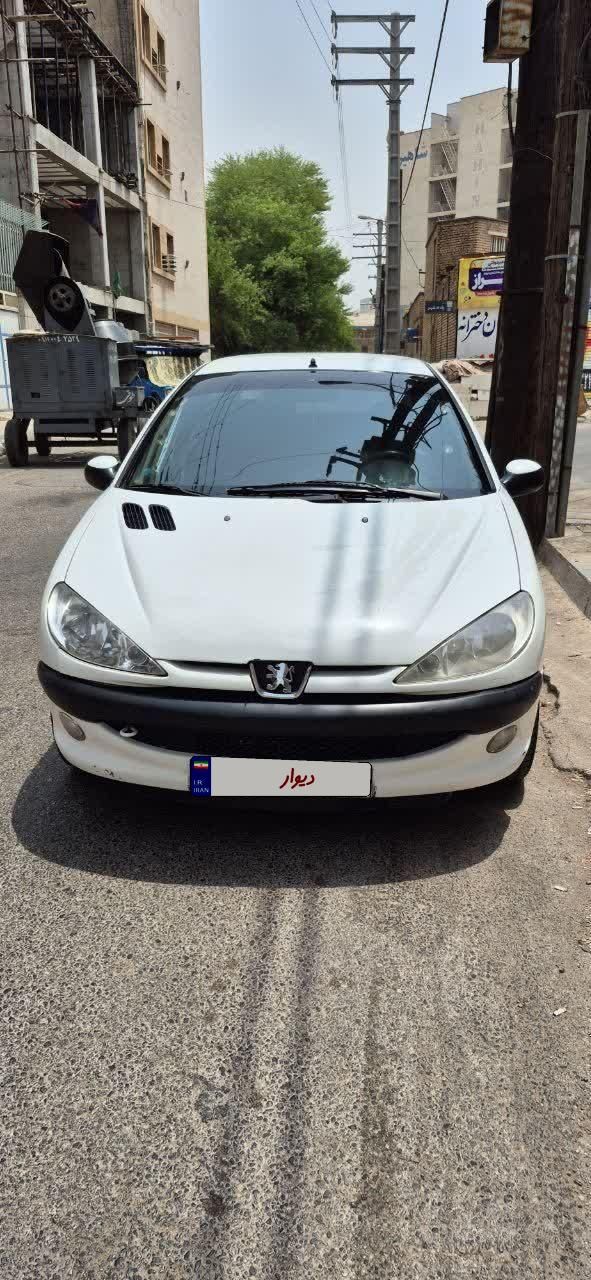 پژو ۲۰۶ صندوق دار v8 - 1396