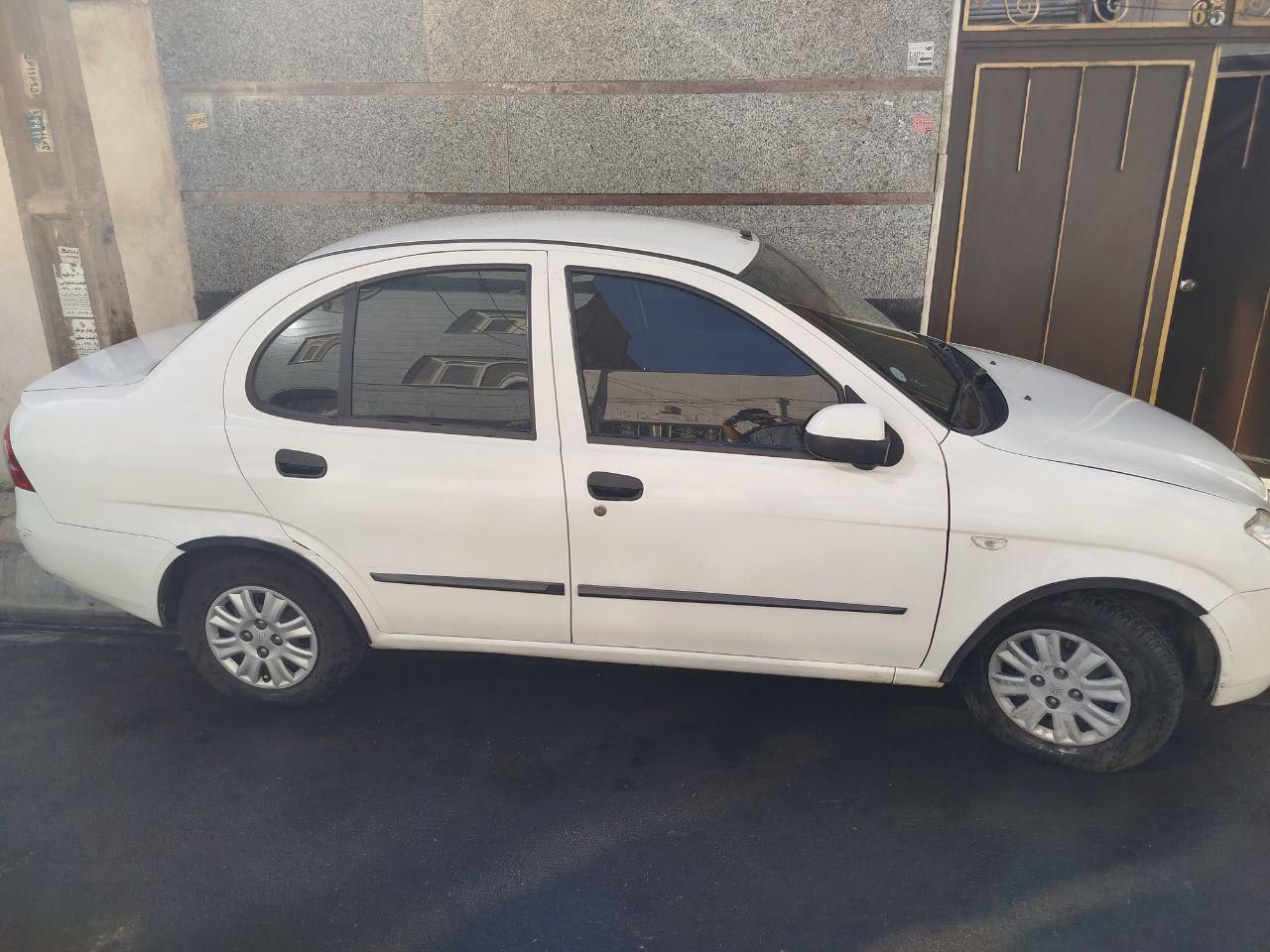 تیبا صندوق دار SX - 1400