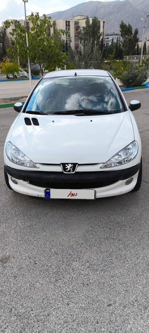 پژو ۲۰۶ صندوق دار v8 - 1396