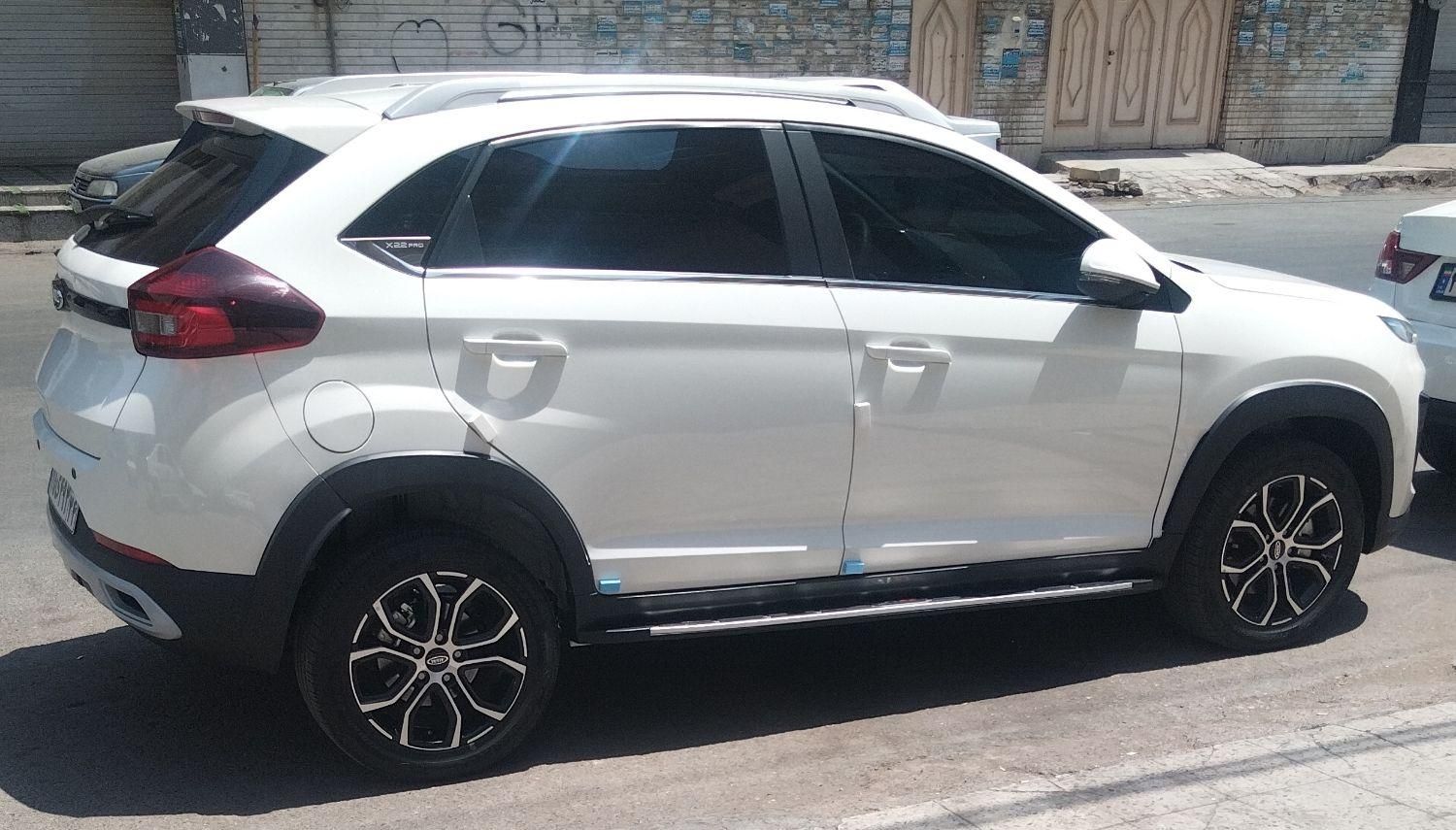 ام وی ام X22 پرو اتوماتیک اکسلنت - 1403