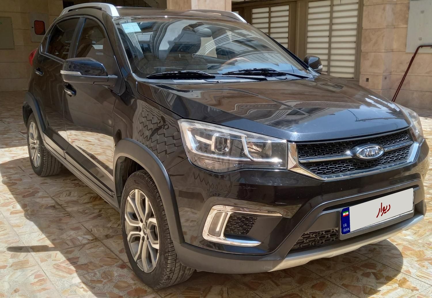 خودرو ام وی ام، X22 آگهی ann_19373201