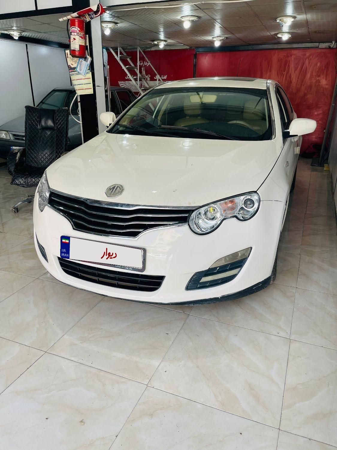 ام جی 550 اتوماتیک - 2010