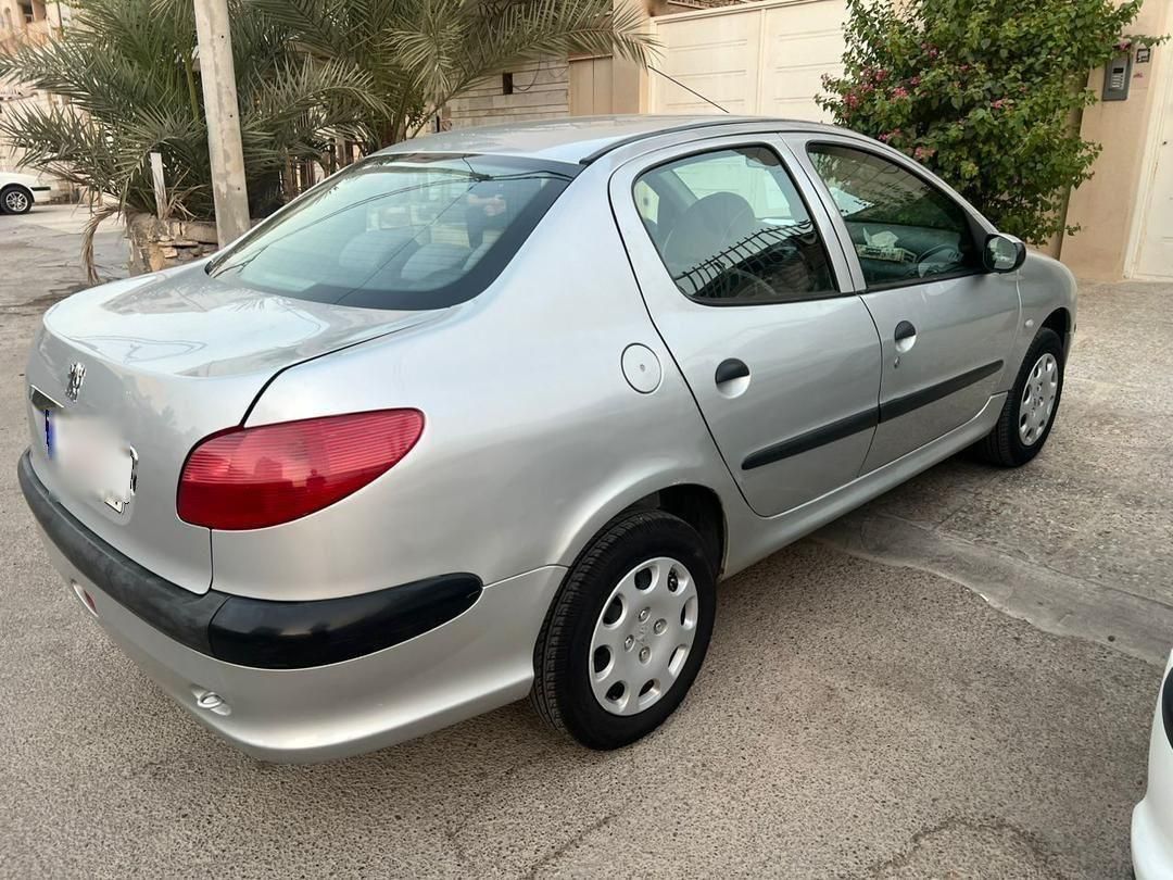 پژو ۲۰۶ صندوق دار v8 - 1387