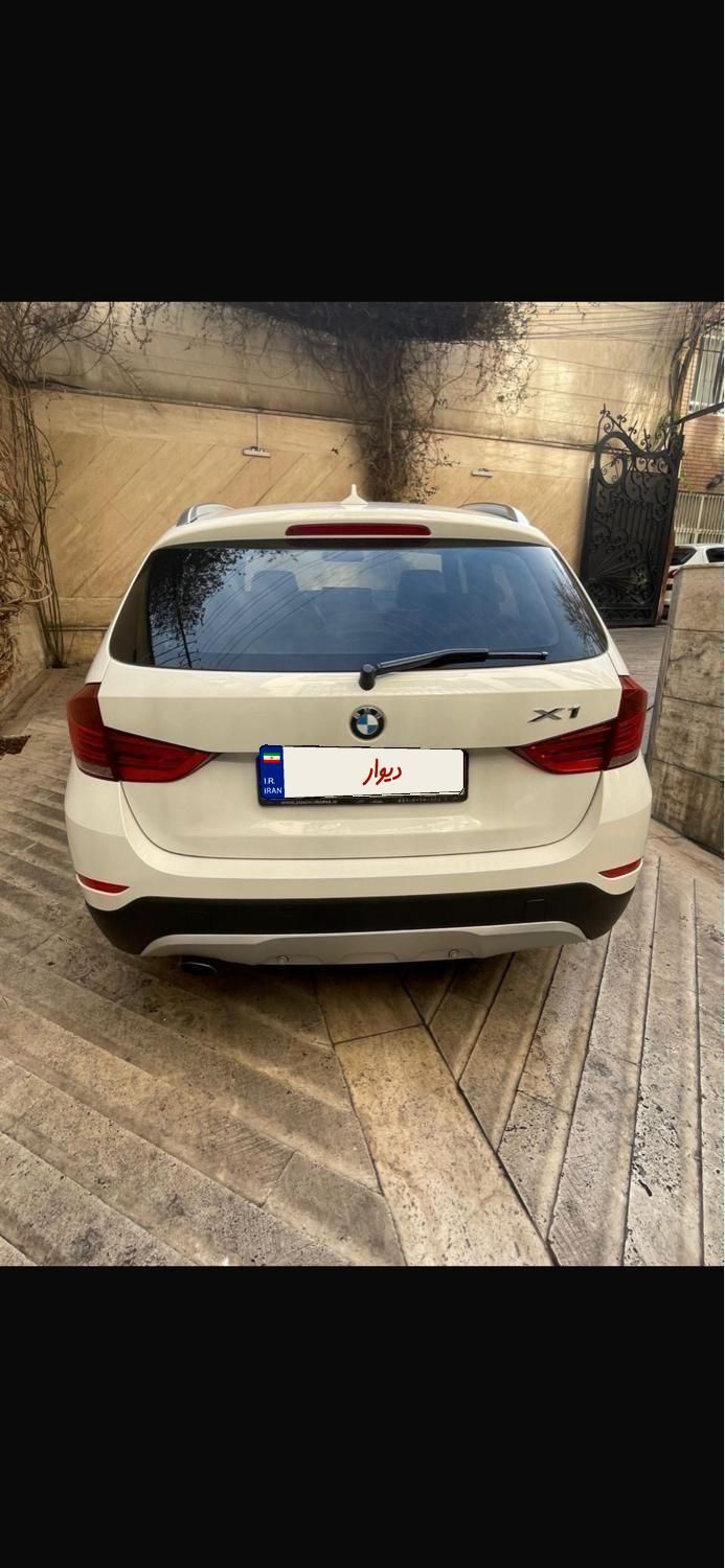 ب ام و X1 18 فول - 2013