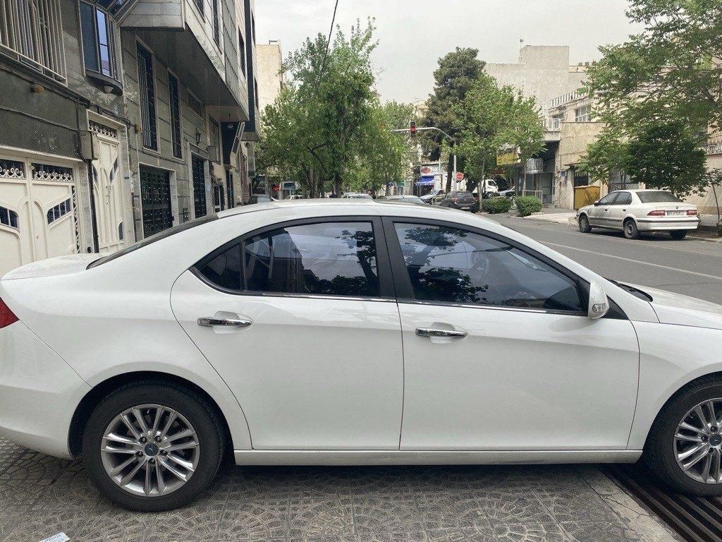 جک J5 اتوماتیک - 1393