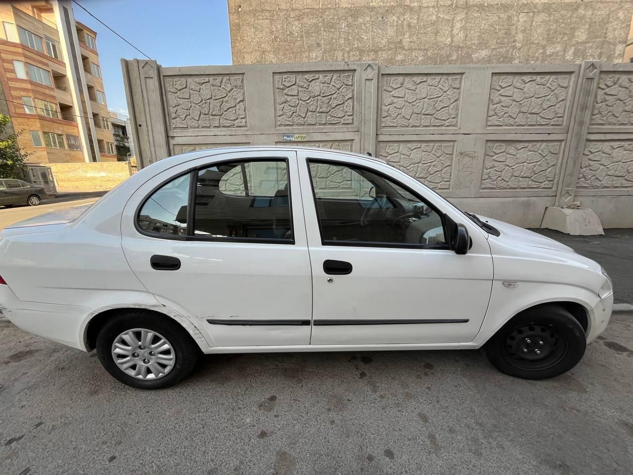 تیبا صندوق دار SX - 1395