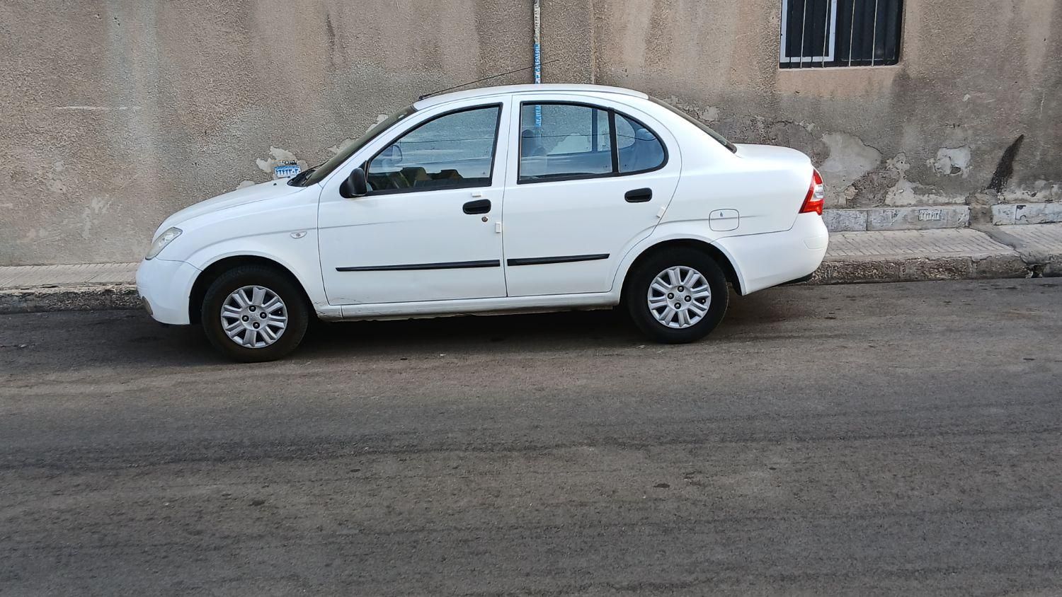 تیبا صندوق دار SX - 1399