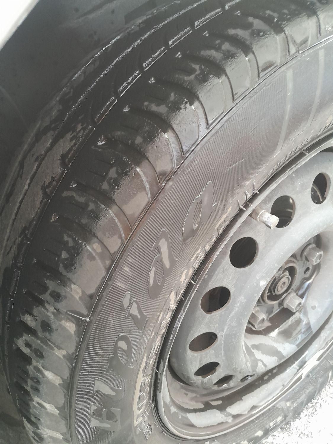 خودرو فولکس، گل آگهی ann_19374677