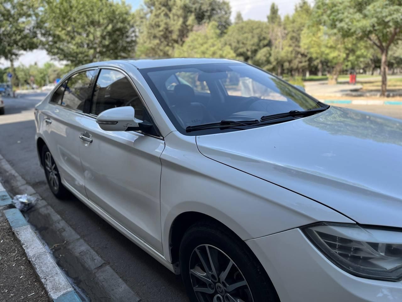 لیفان 820 اتوماتیک - 1395