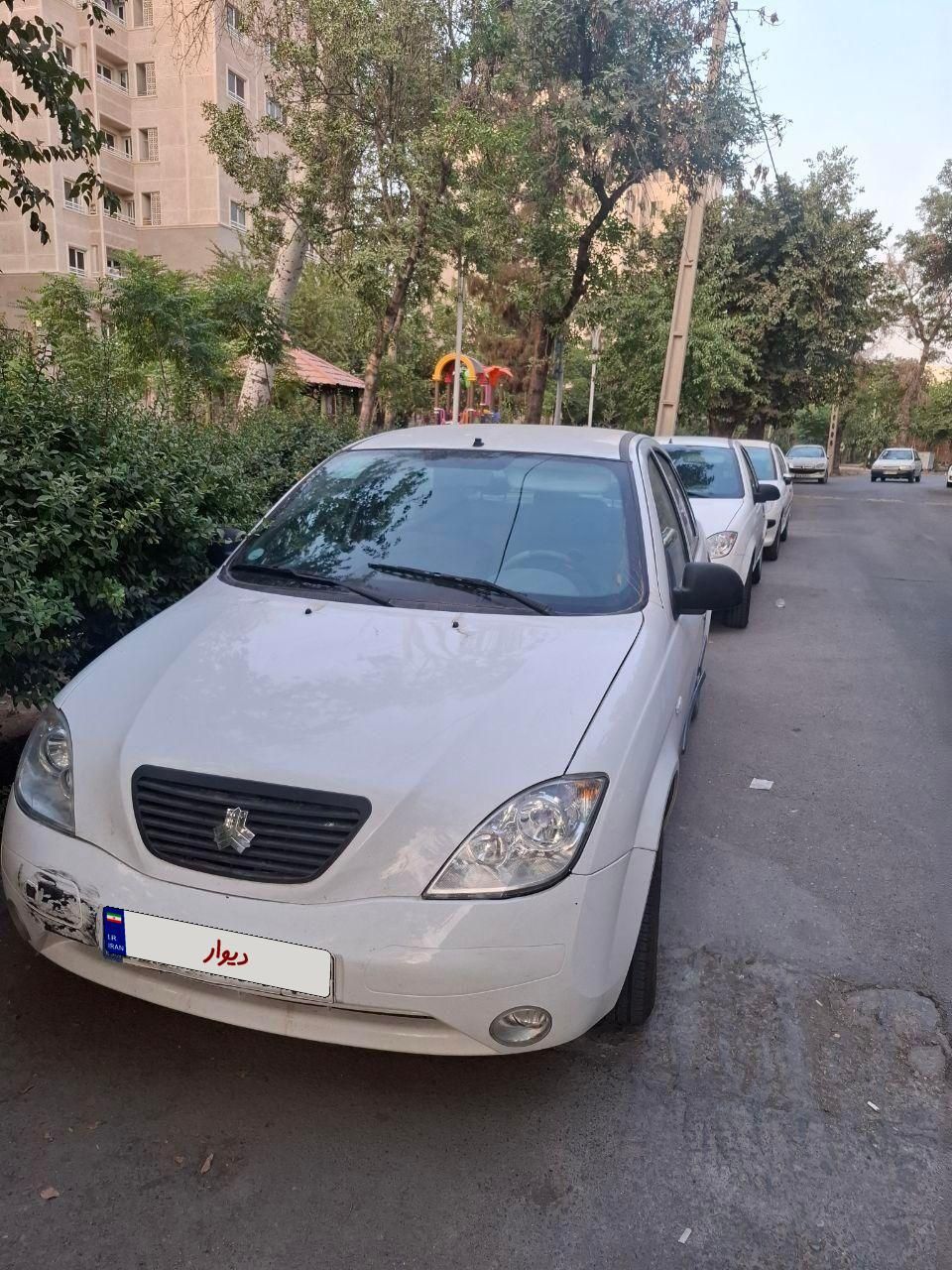 تیبا صندوق دار SX - 1401