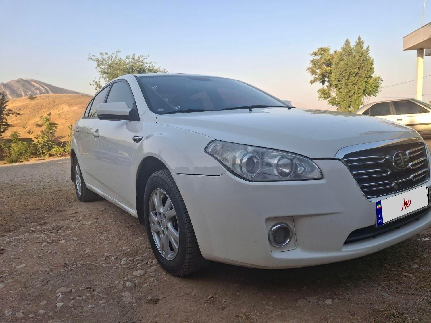 خودرو بسترن، B50 آگهی ann_19375201