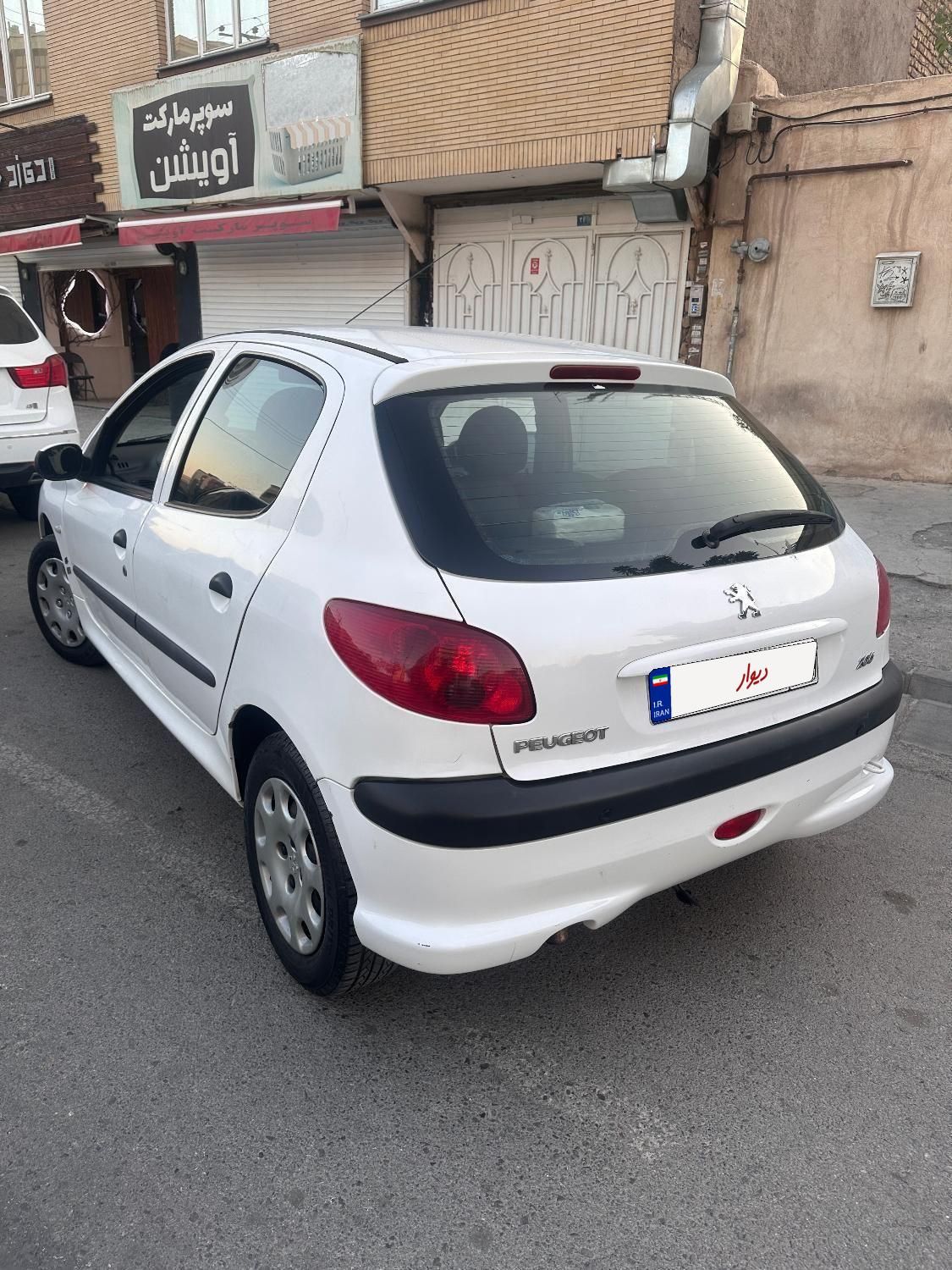 پژو 206 تیپ 2 - 1396