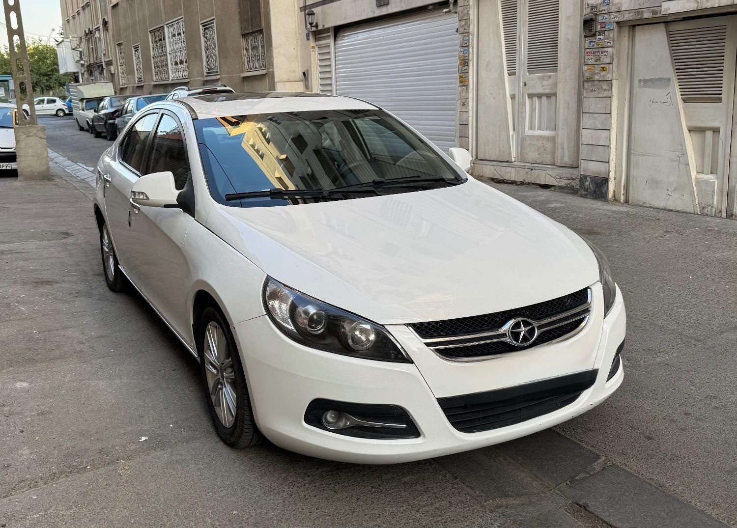 جک J5 اتوماتیک - 1393