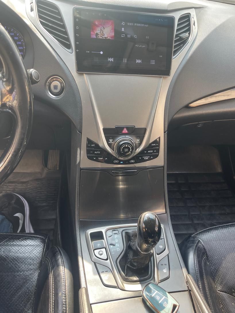 هیوندای آزرا (گرنجور) 3000cc - 2013