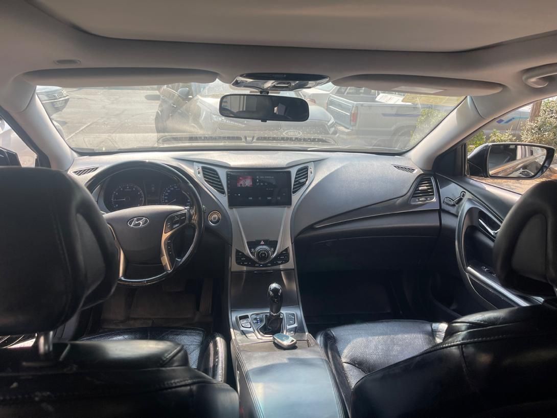 هیوندای آزرا (گرنجور) 3000cc - 2013
