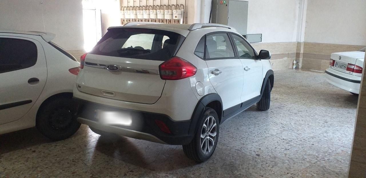 ام وی ام X22 دنده‌ای لاکچری - 1397