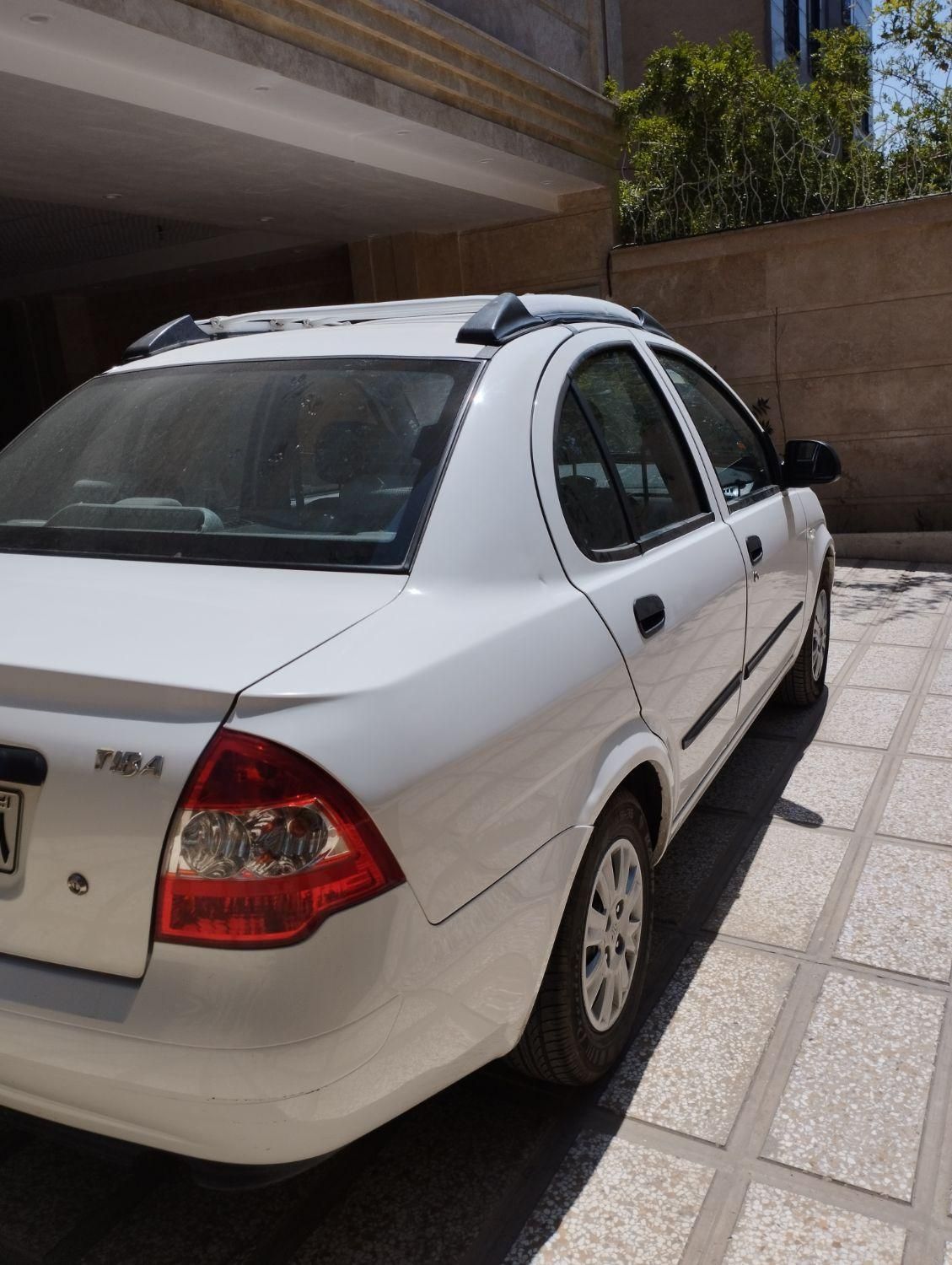 تیبا صندوق دار SX - 1399