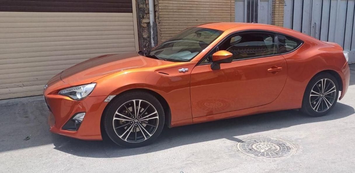 تویوتا GT 86 اتومات آپشنال - 2013