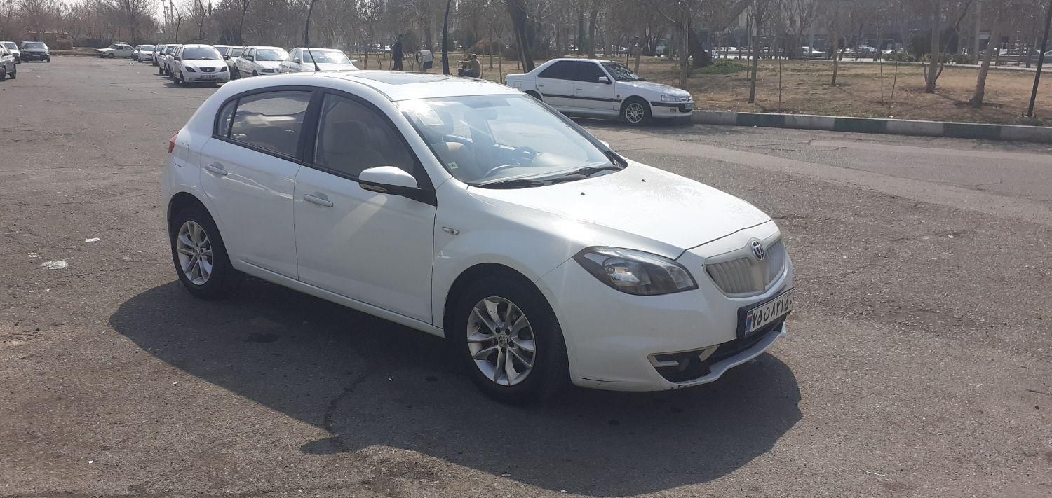 برلیانس H320 دنده‌ای 1500 - 1395