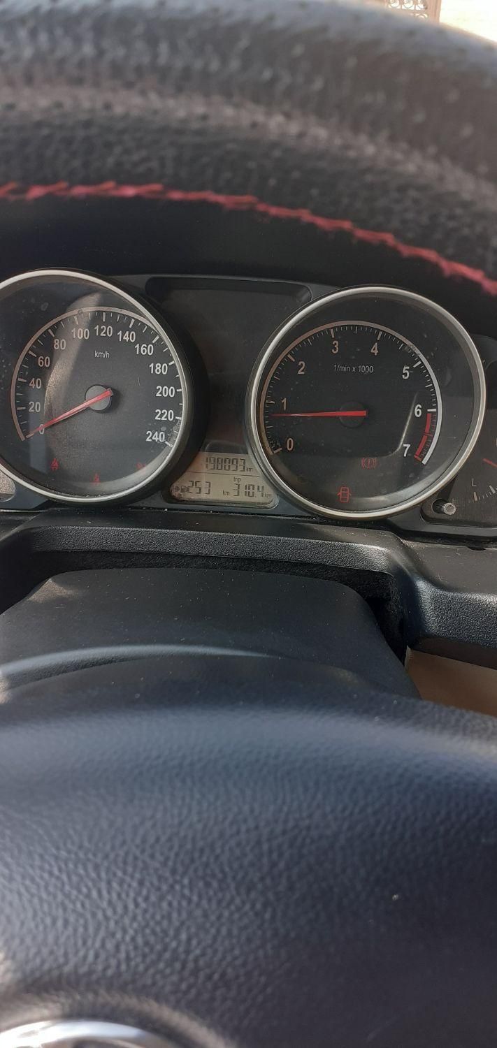 برلیانس H320 دنده‌ای 1500 - 1395