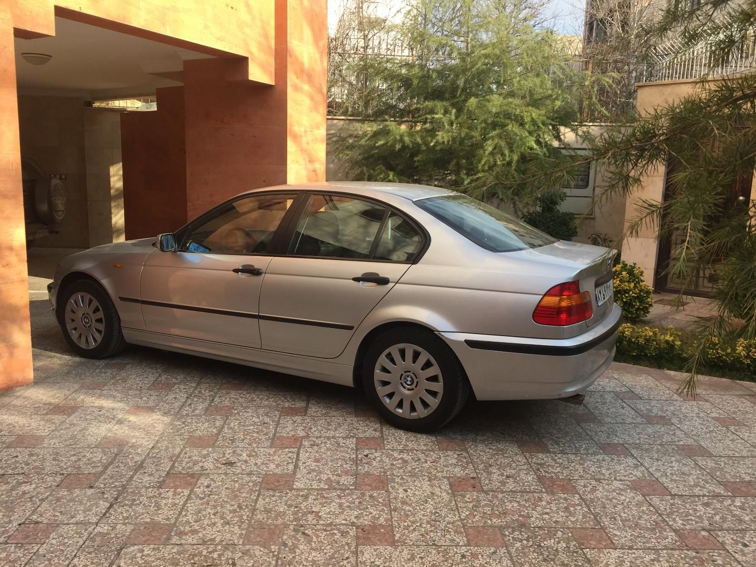 ب ام و سری 3 سدان 318i دنده‌ای - 2005