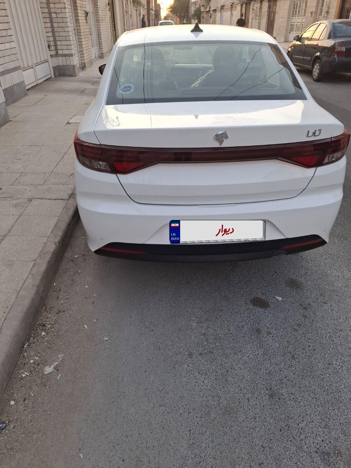 خودرو تارا، دنده‌ای آگهی ann_19375939