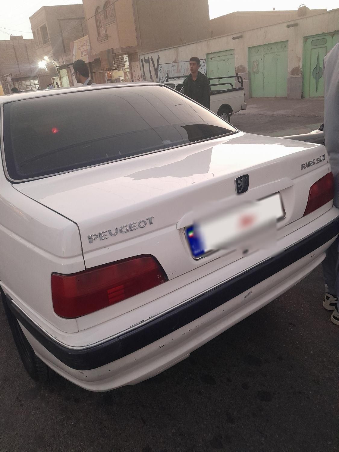 پژو پارس XU7ساده - 1390