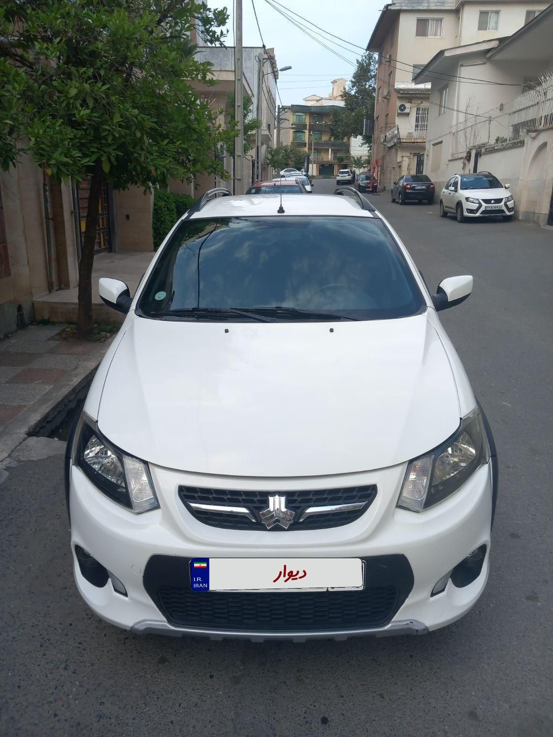 خودرو کوییک، معمولی آگهی ann_19376004