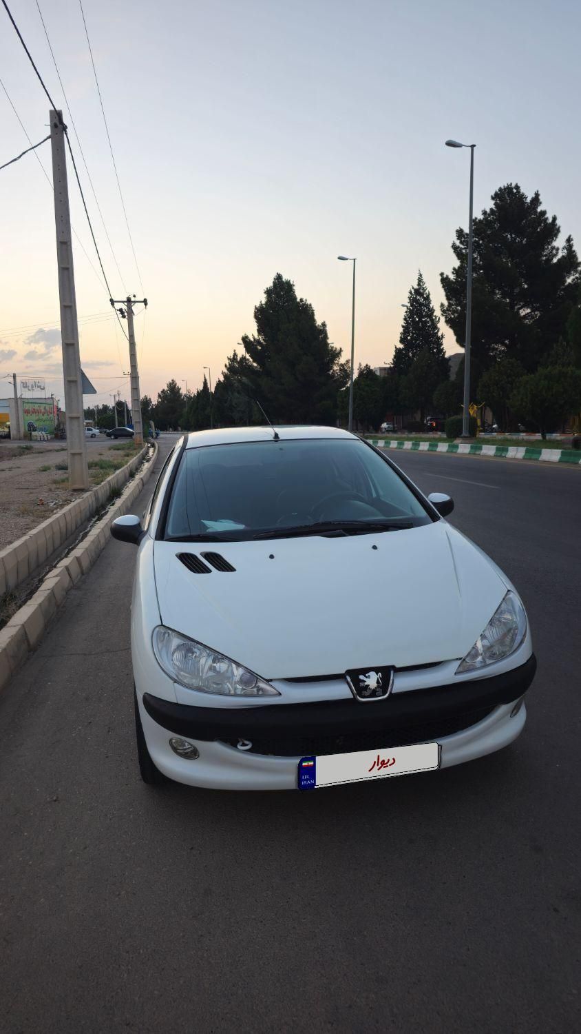 خودرو پژو، ۲۰۶ صندوق دار آگهی ann_19376073