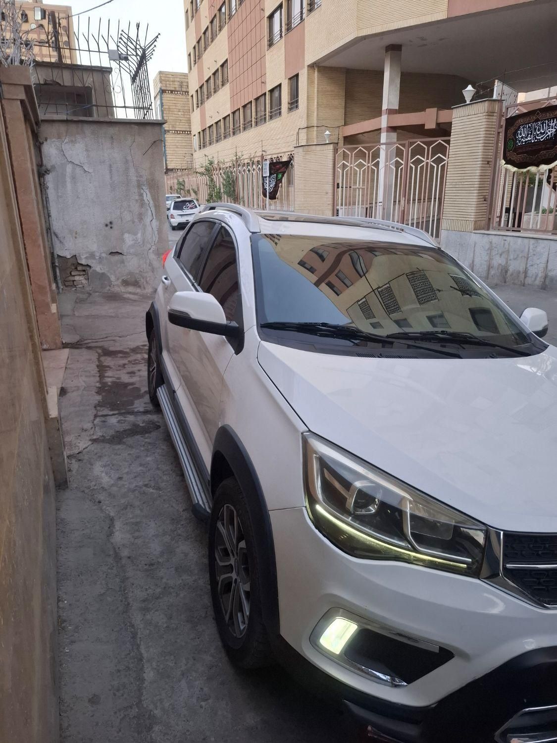 ام وی ام X22 دنده‌ای لاکچری - 1397