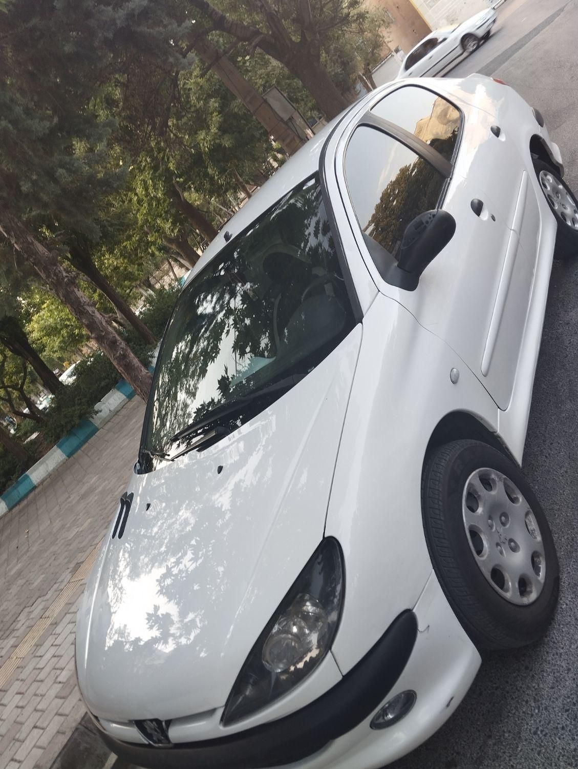 پژو ۲۰۶ صندوق دار v8 - 1387