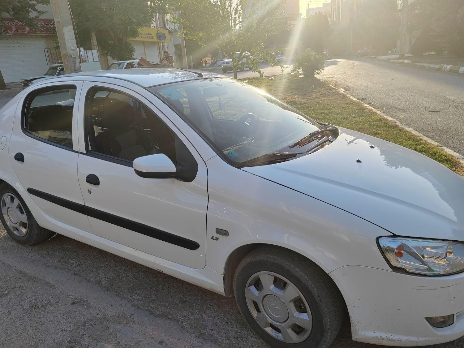 خودرو رانا، LX آگهی ann_19376146