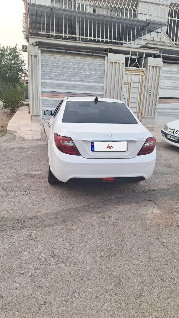 دنا پلاس توربو 6 دنده - 1404