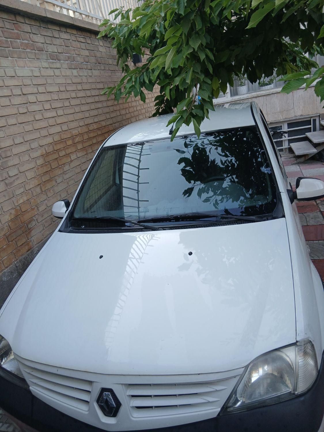 خودرو رنو، تندر 90 آگهی ann_19376194
