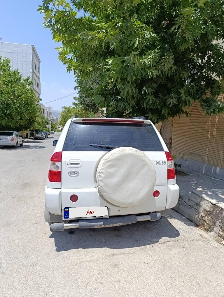 ام وی ام X33 دنده‌ای ساده - 1391