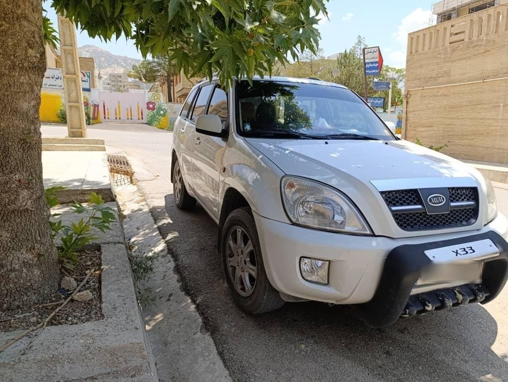 ام وی ام X33 دنده‌ای ساده - 1391