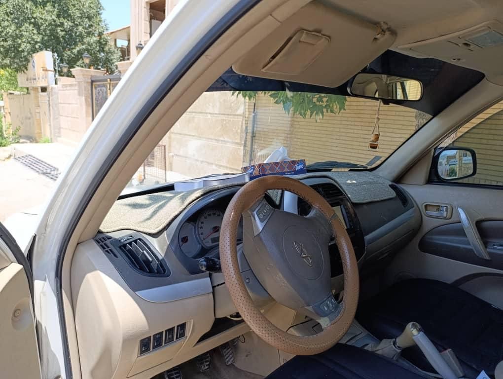 ام وی ام X33 دنده‌ای ساده - 1391