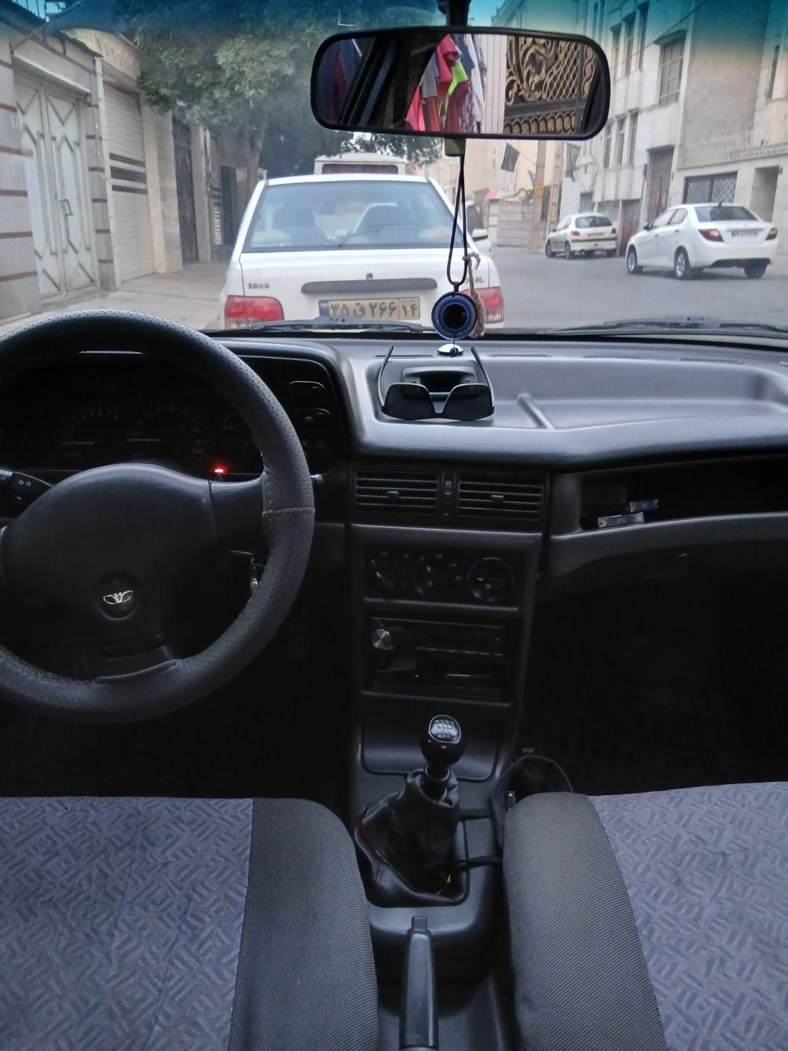 دوو سیلو سدان - 1382