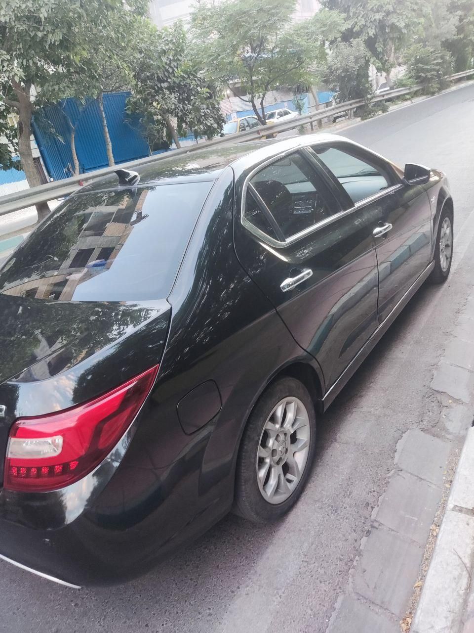دنا پلاس توربو اتوماتیک - 1400