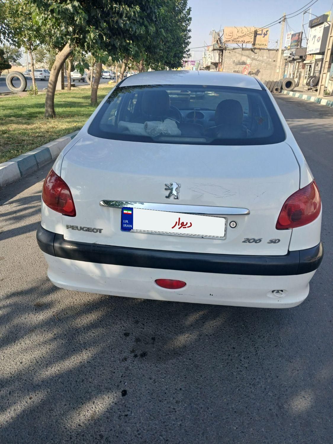 پژو ۲۰۶ صندوق دار v8 - 1390