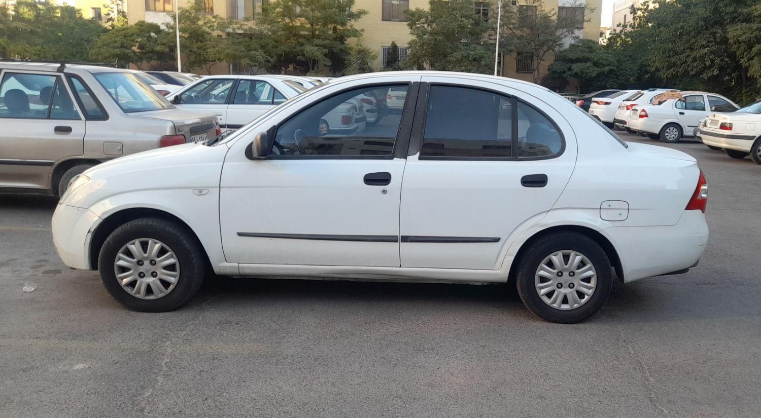 تیبا صندوق دار SX - 1395