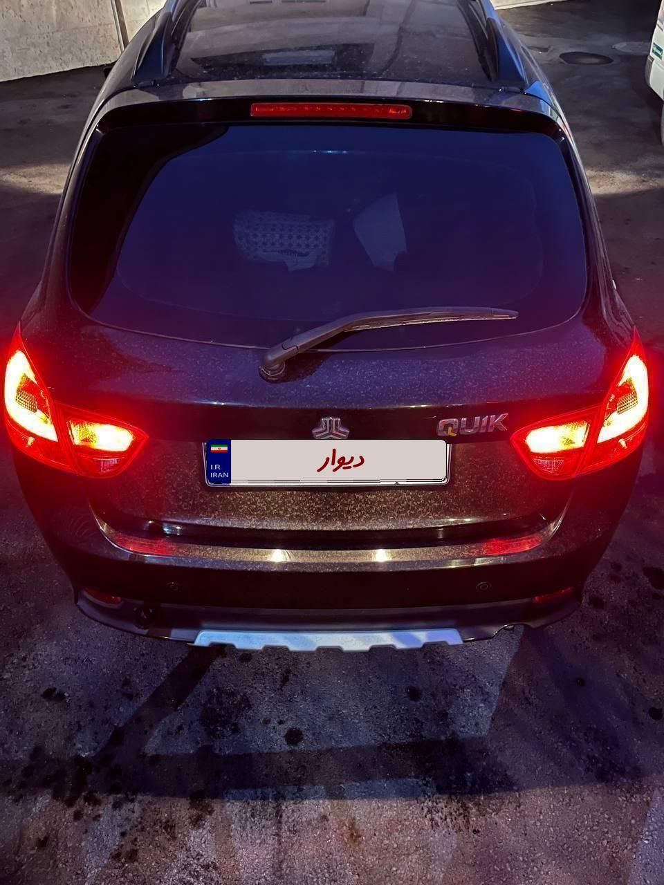 خودرو کوییک، معمولی آگهی ann_19376343