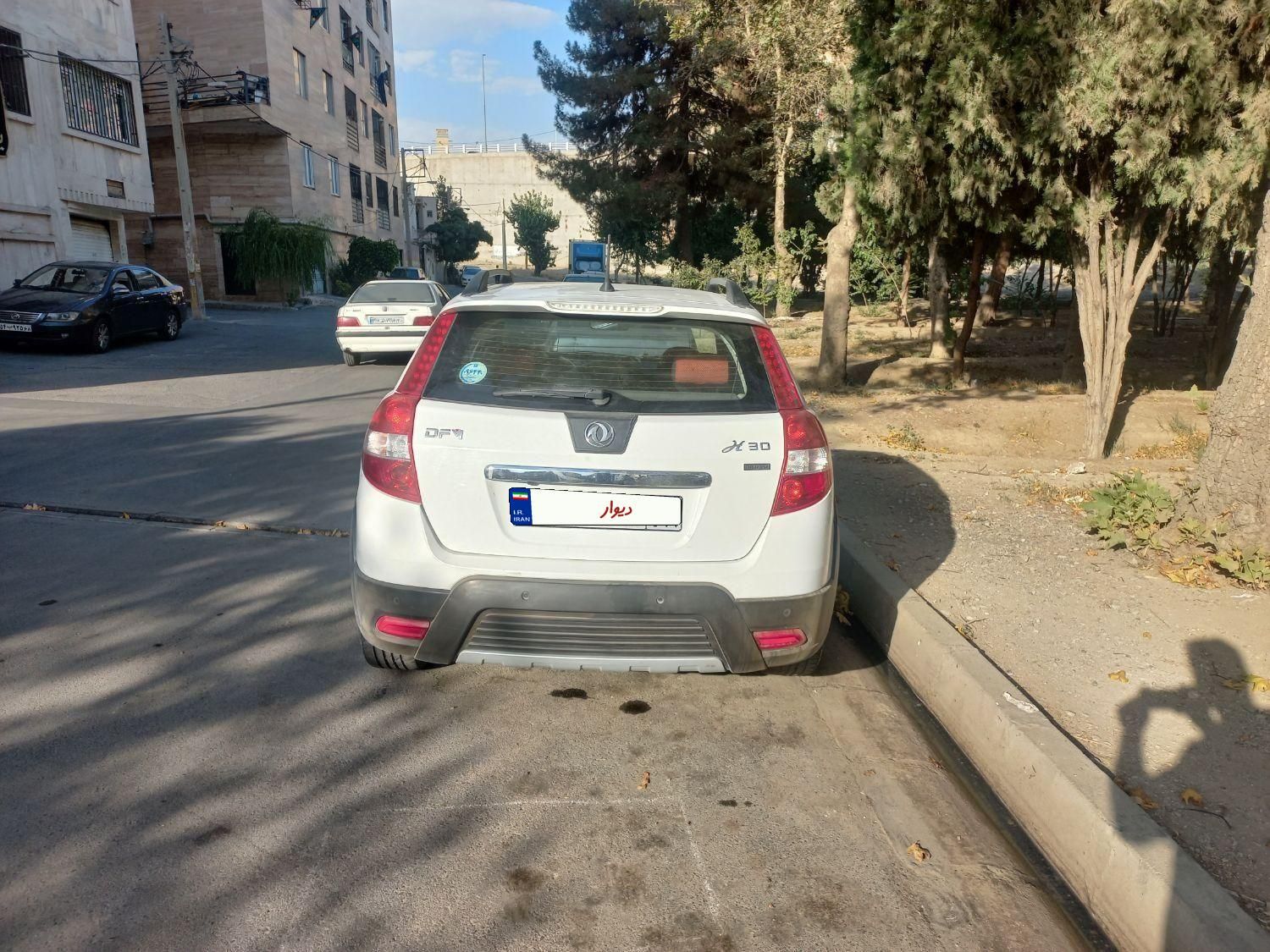 دانگ فنگ H30 کراس اتوماتیک - 1397