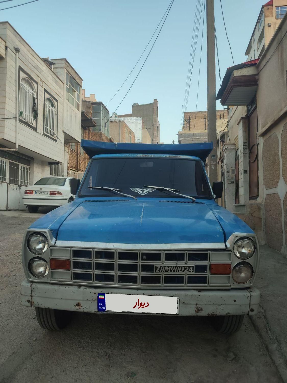 زامیاد وانت نیسانZ24 بنزینی - 1377