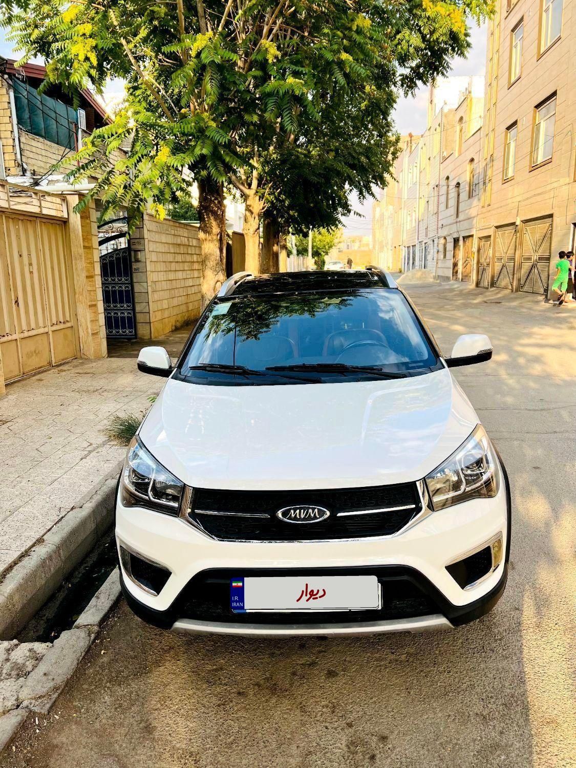 خودرو ام وی ام، X22 آگهی ann_19376855