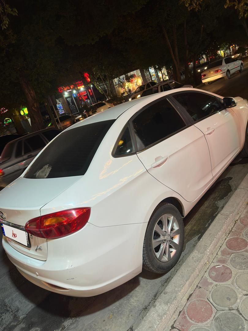 جک J4 اتوماتیک ساده - 1398