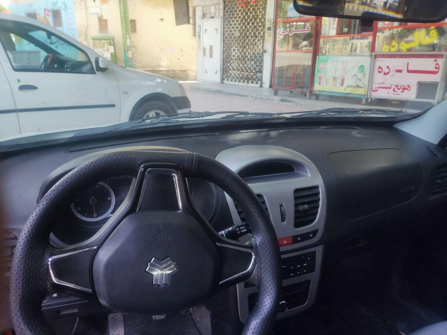 ساینا S دنده‌ای معمولی - 1400